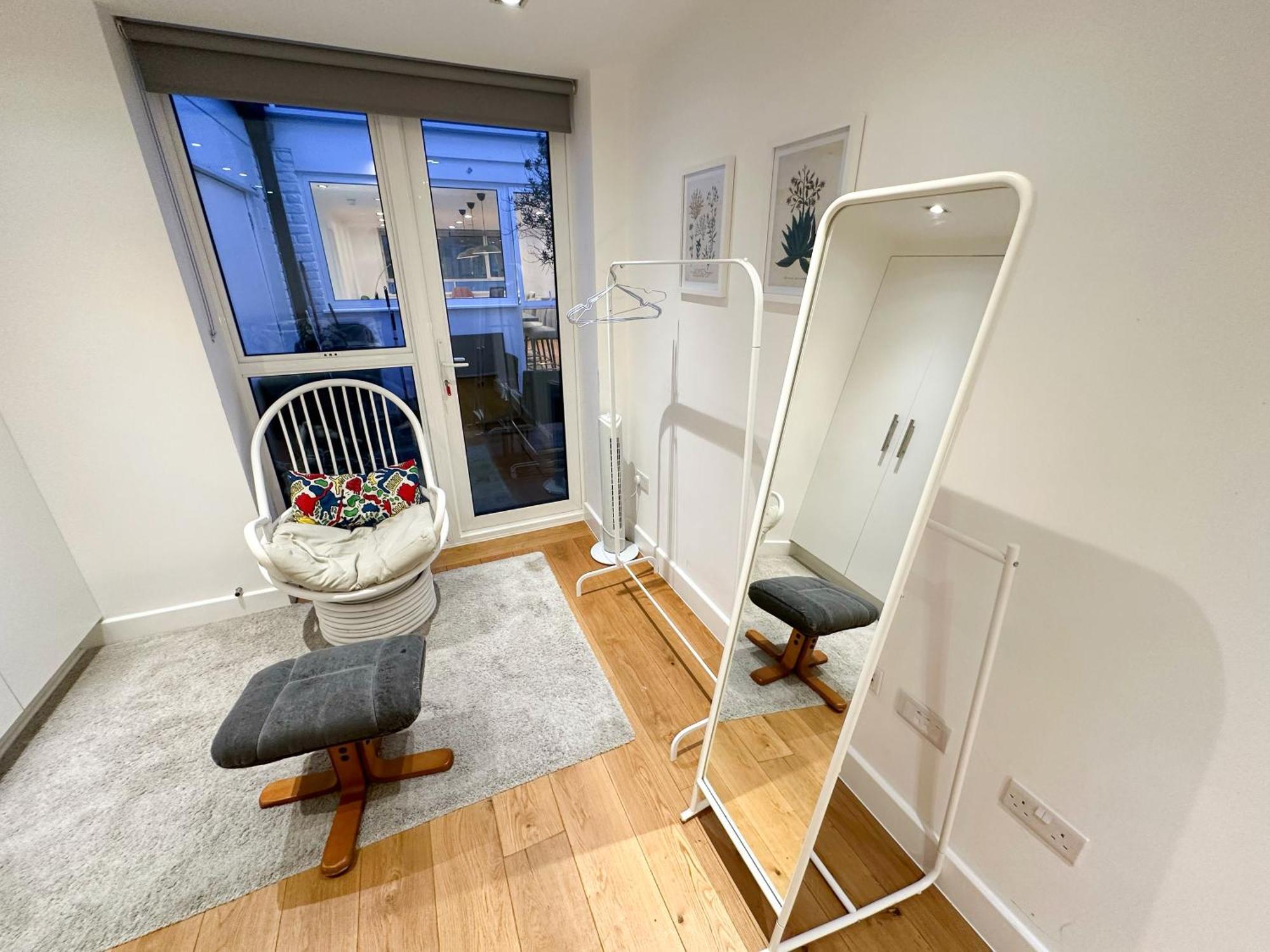 Chic 3 Bedroom Flat With Private Terrace In Holloway Near Finsbury Park Λονδίνο Εξωτερικό φωτογραφία