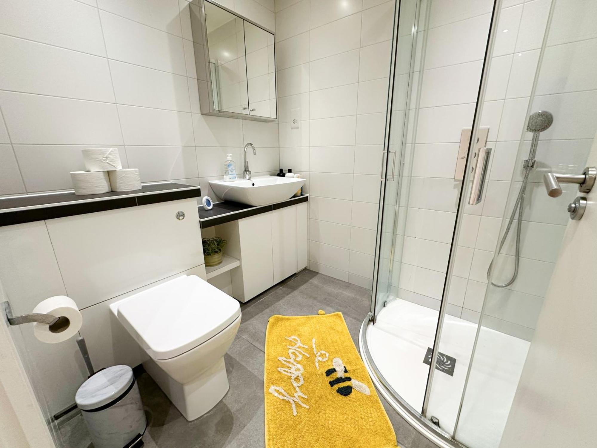 Chic 3 Bedroom Flat With Private Terrace In Holloway Near Finsbury Park Λονδίνο Εξωτερικό φωτογραφία