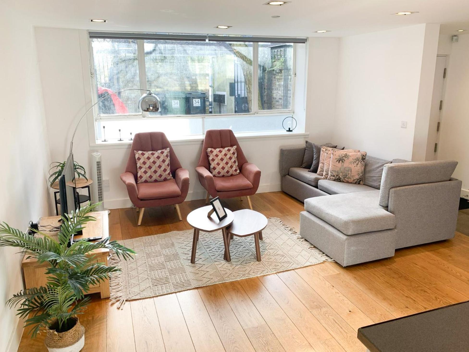 Chic 3 Bedroom Flat With Private Terrace In Holloway Near Finsbury Park Λονδίνο Εξωτερικό φωτογραφία