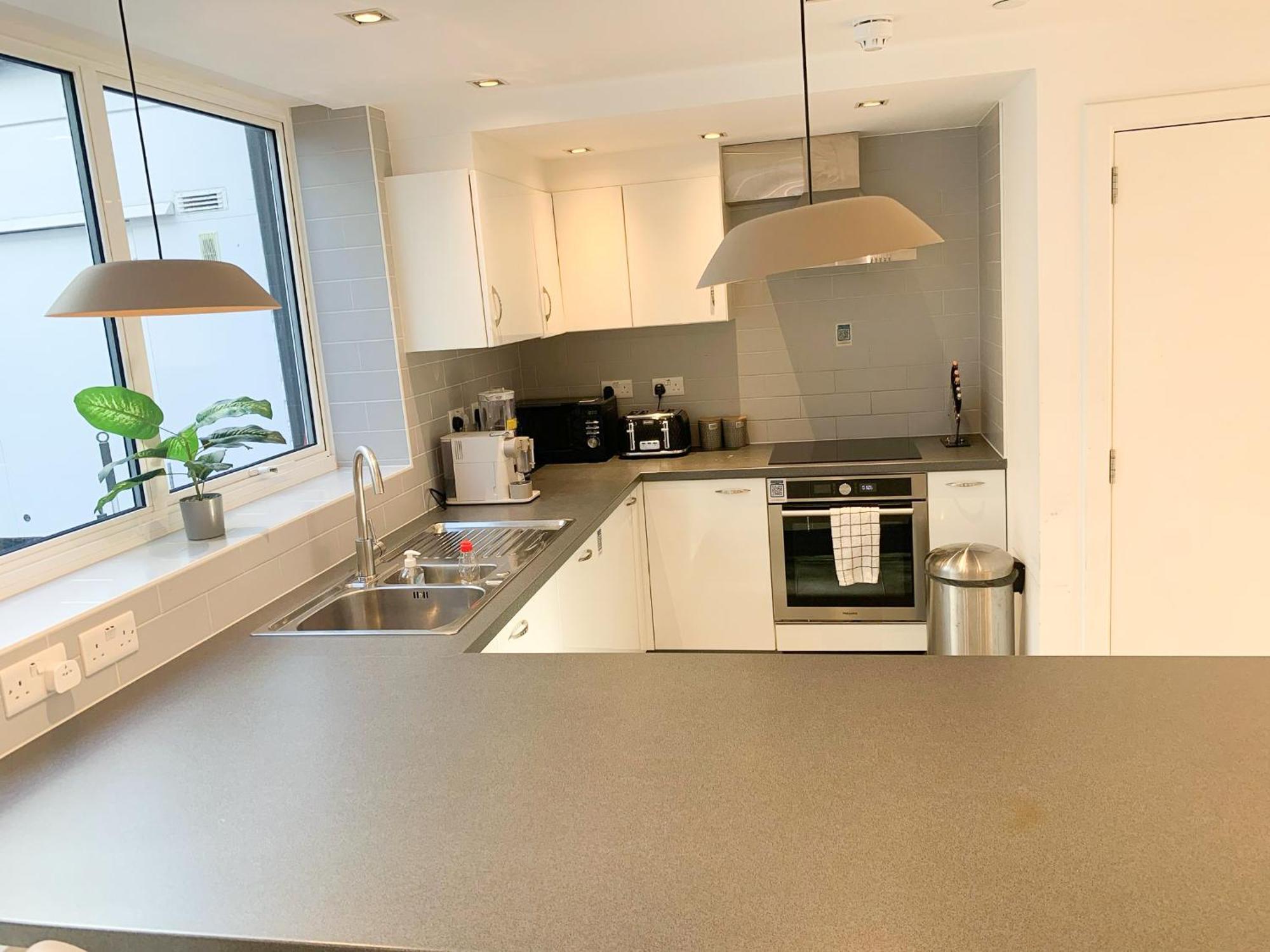 Chic 3 Bedroom Flat With Private Terrace In Holloway Near Finsbury Park Λονδίνο Εξωτερικό φωτογραφία
