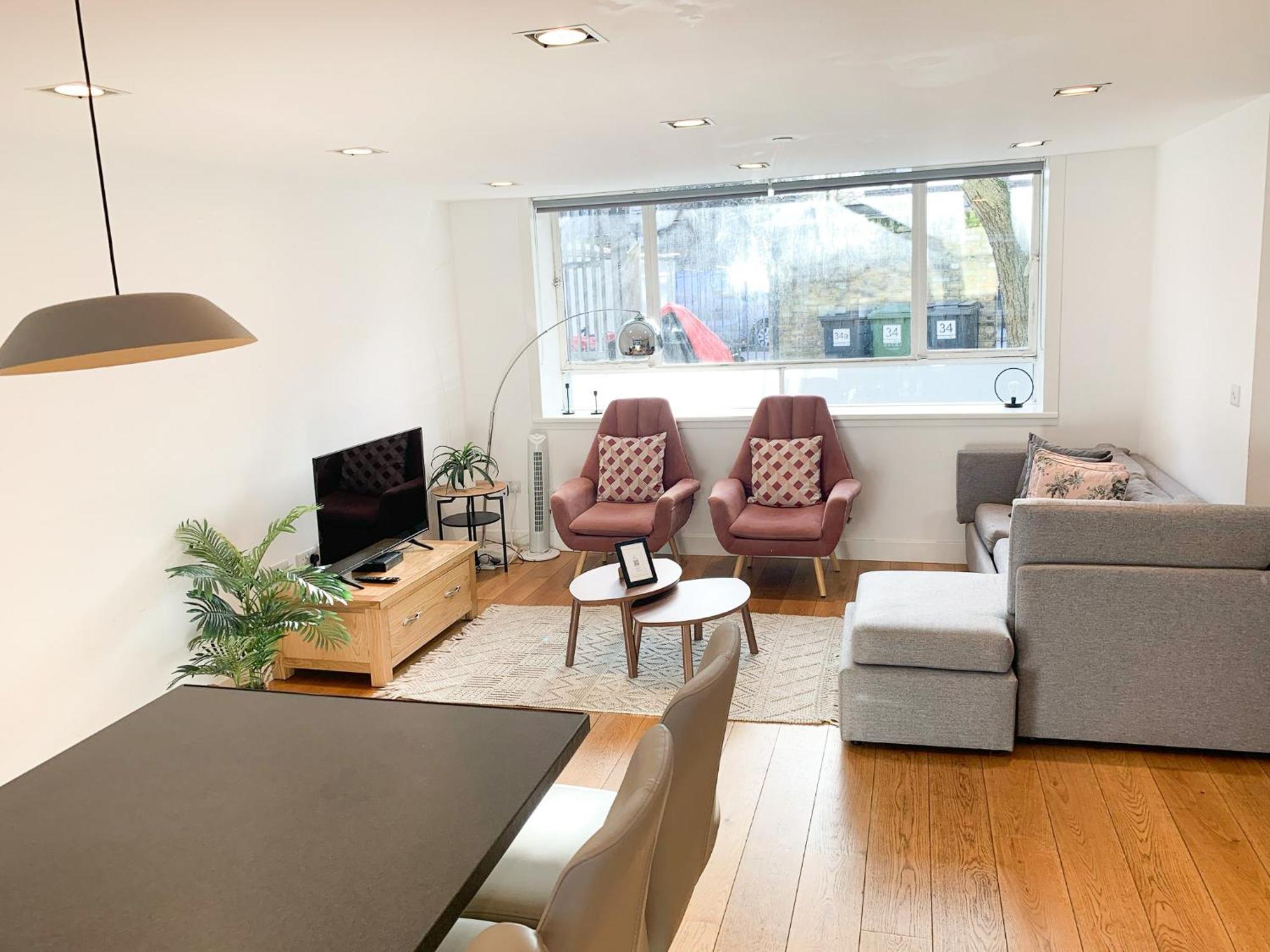 Chic 3 Bedroom Flat With Private Terrace In Holloway Near Finsbury Park Λονδίνο Εξωτερικό φωτογραφία
